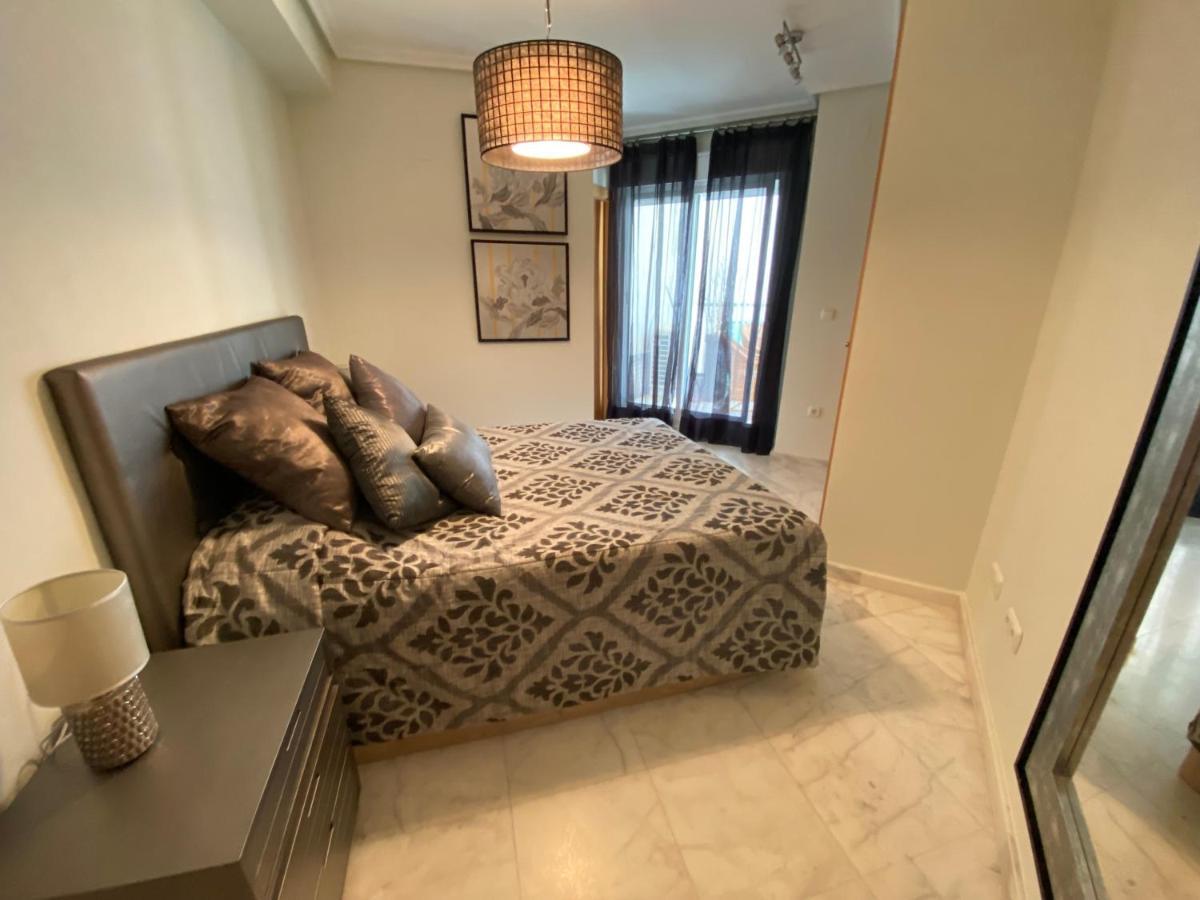 Elegant 2-Bedroom Apartment In Benidorm With Private Pool And Scenic Garden Views Cala de Finestrat Kültér fotó