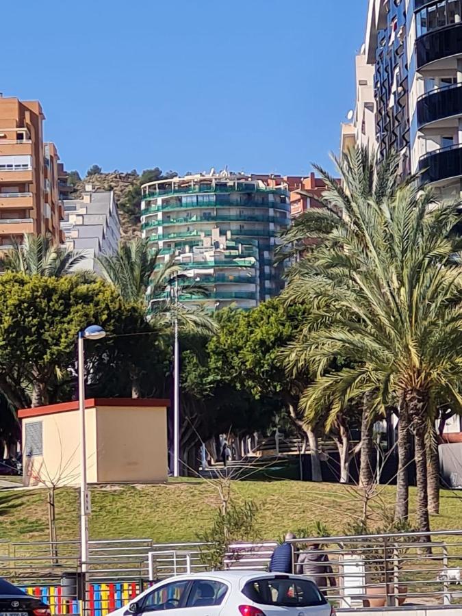 Elegant 2-Bedroom Apartment In Benidorm With Private Pool And Scenic Garden Views Cala de Finestrat Kültér fotó