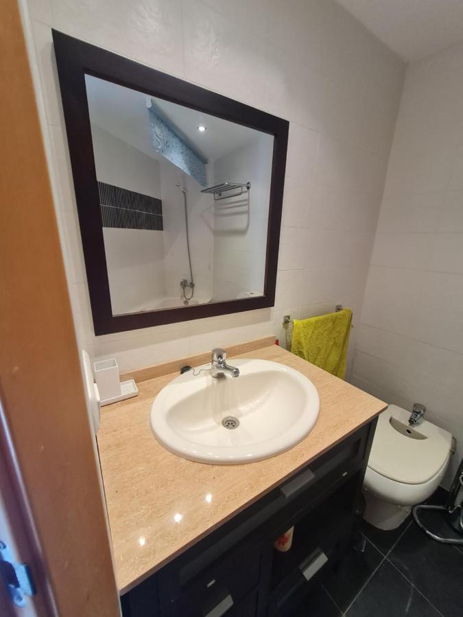 Elegant 2-Bedroom Apartment In Benidorm With Private Pool And Scenic Garden Views Cala de Finestrat Kültér fotó